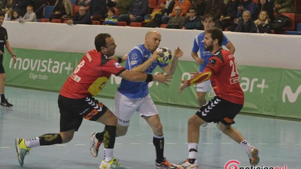 Valladolid-atletico-granollers-asobal-balonmano-033