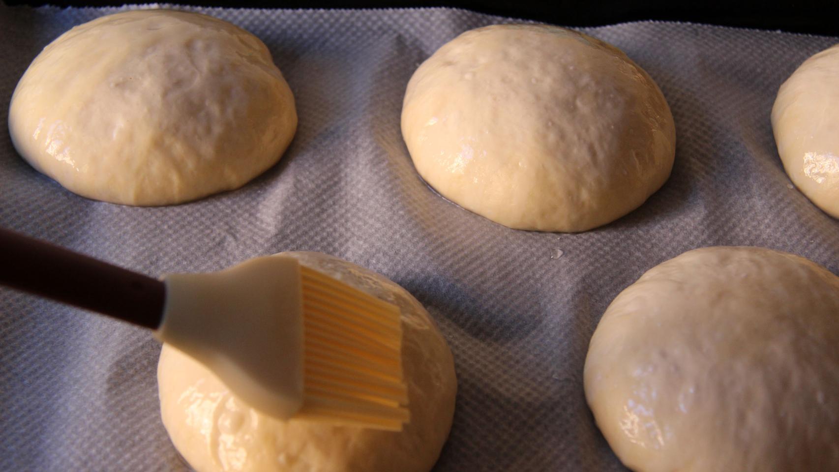 PAN DE HAMBURGUESA CON HARINA DE ESPELTA CON Y SIN TMX 12