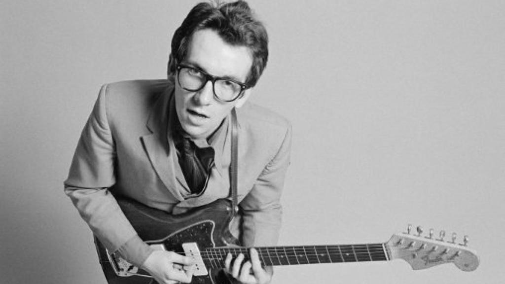 Image: Elvis Costello, David Byrne, Kraftwerk y Serrat, en las Noches del Botánico