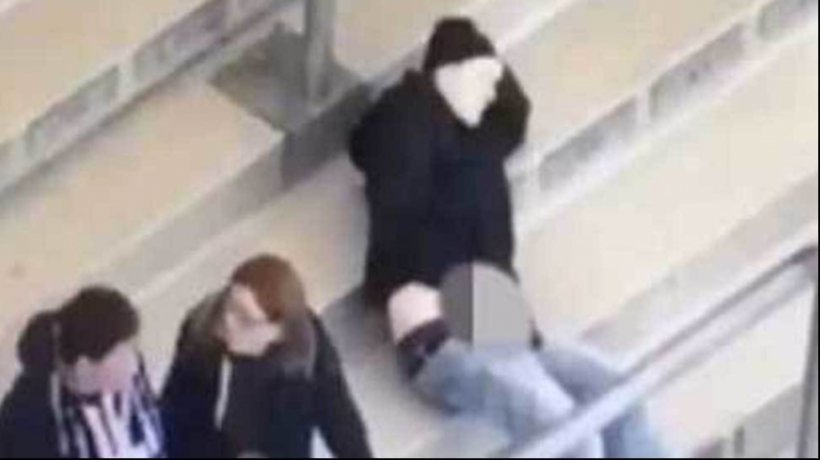 Un seguidor del Hertha Berlin se masturba en la grada