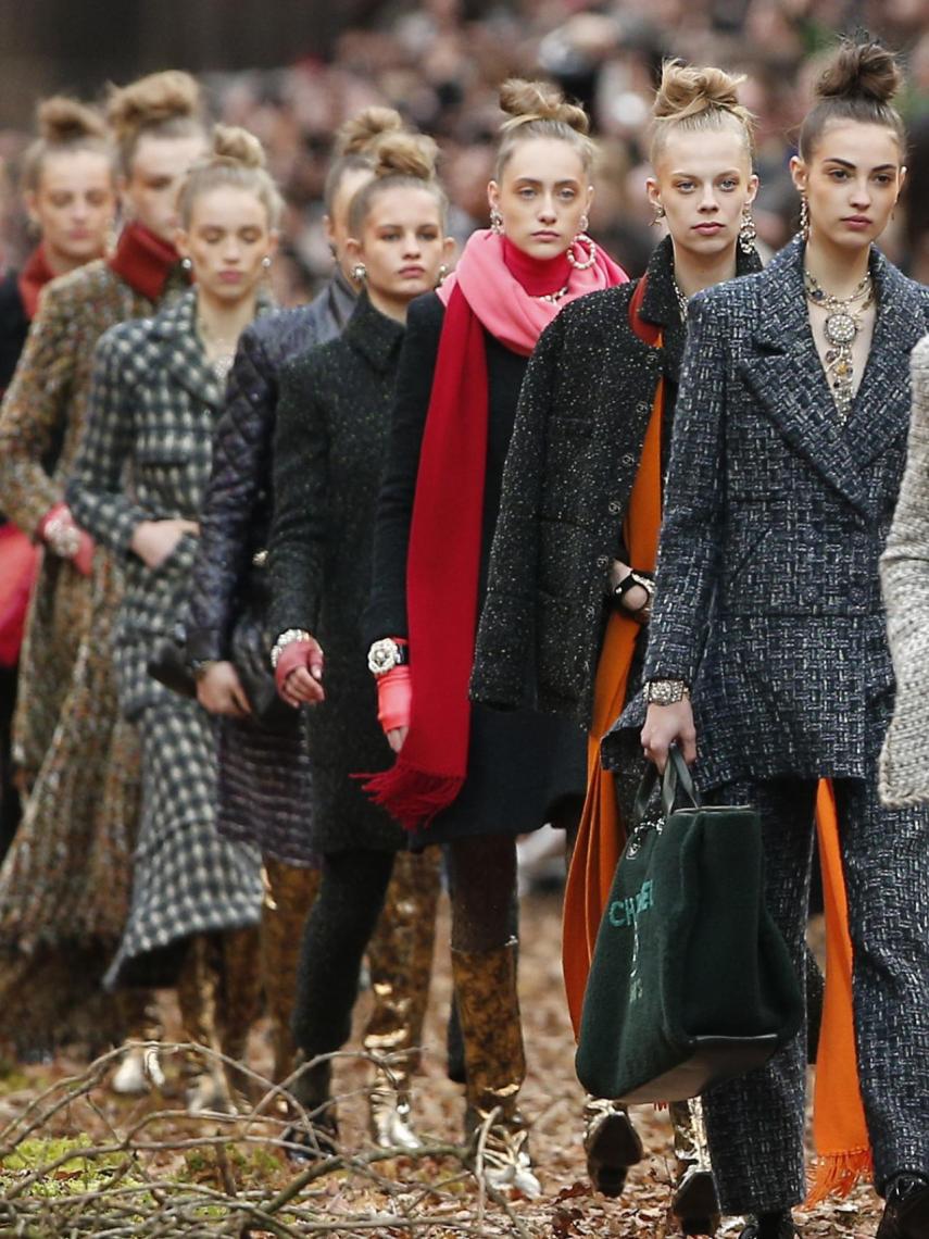 Carrusel final desfile Chanel.