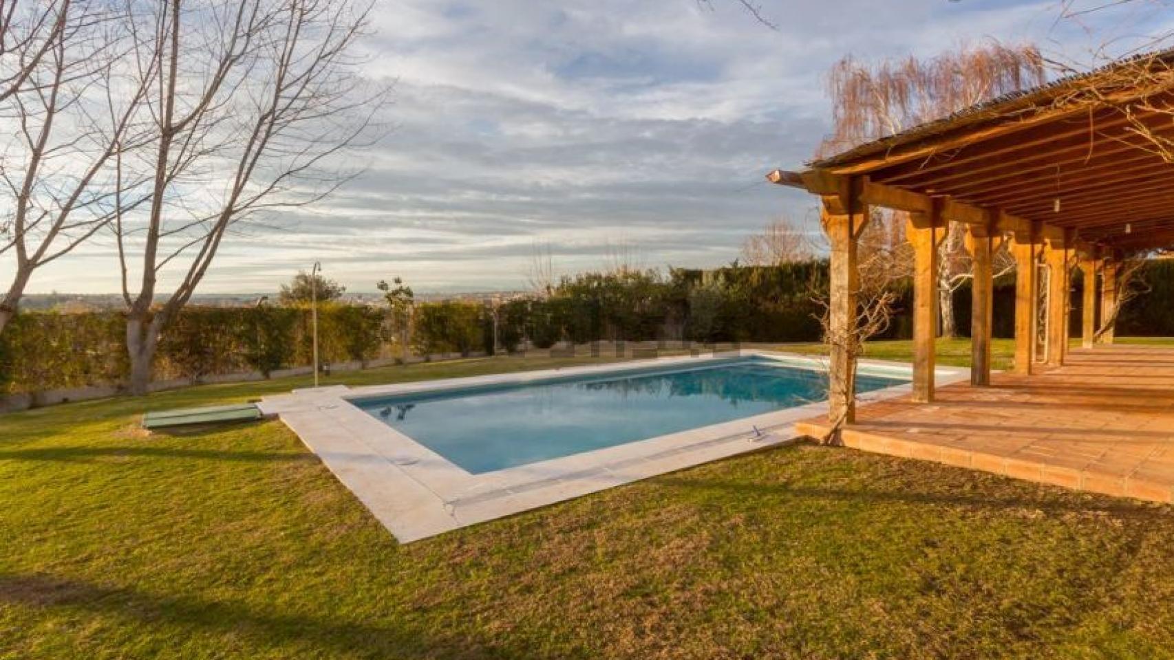 Rosario Flores pone en venta 'El lerele'