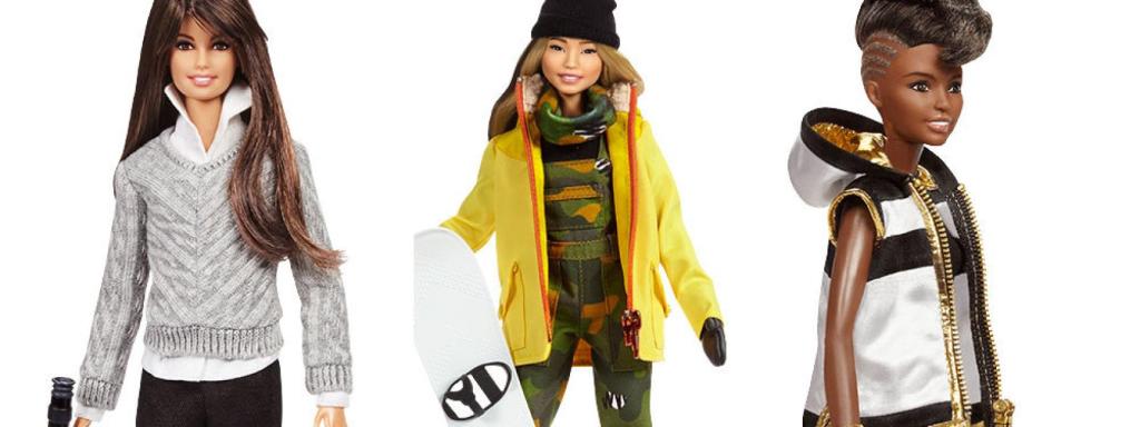 Las muñecas de Patty Jenkins, Chloe Kim y Nicola Adams.