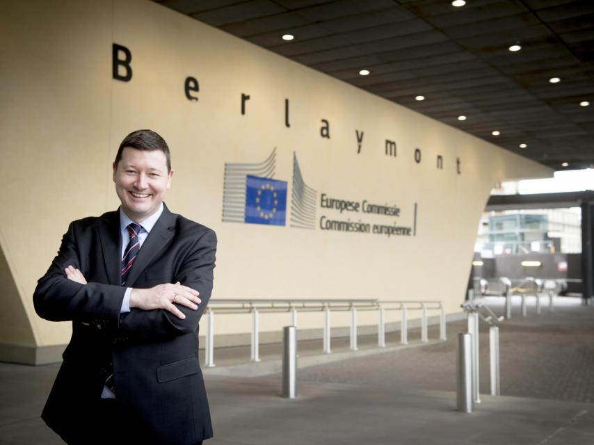 A la Eurocámara le preocupa la falta de transparencia en el nombramiento de Selmayr