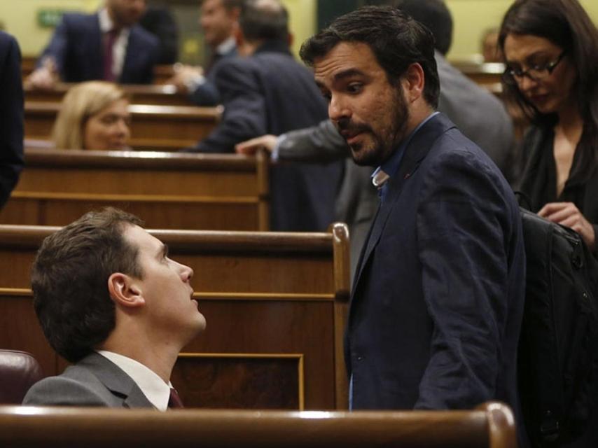 Albert Rivera y Alberto Garzón. EFE.