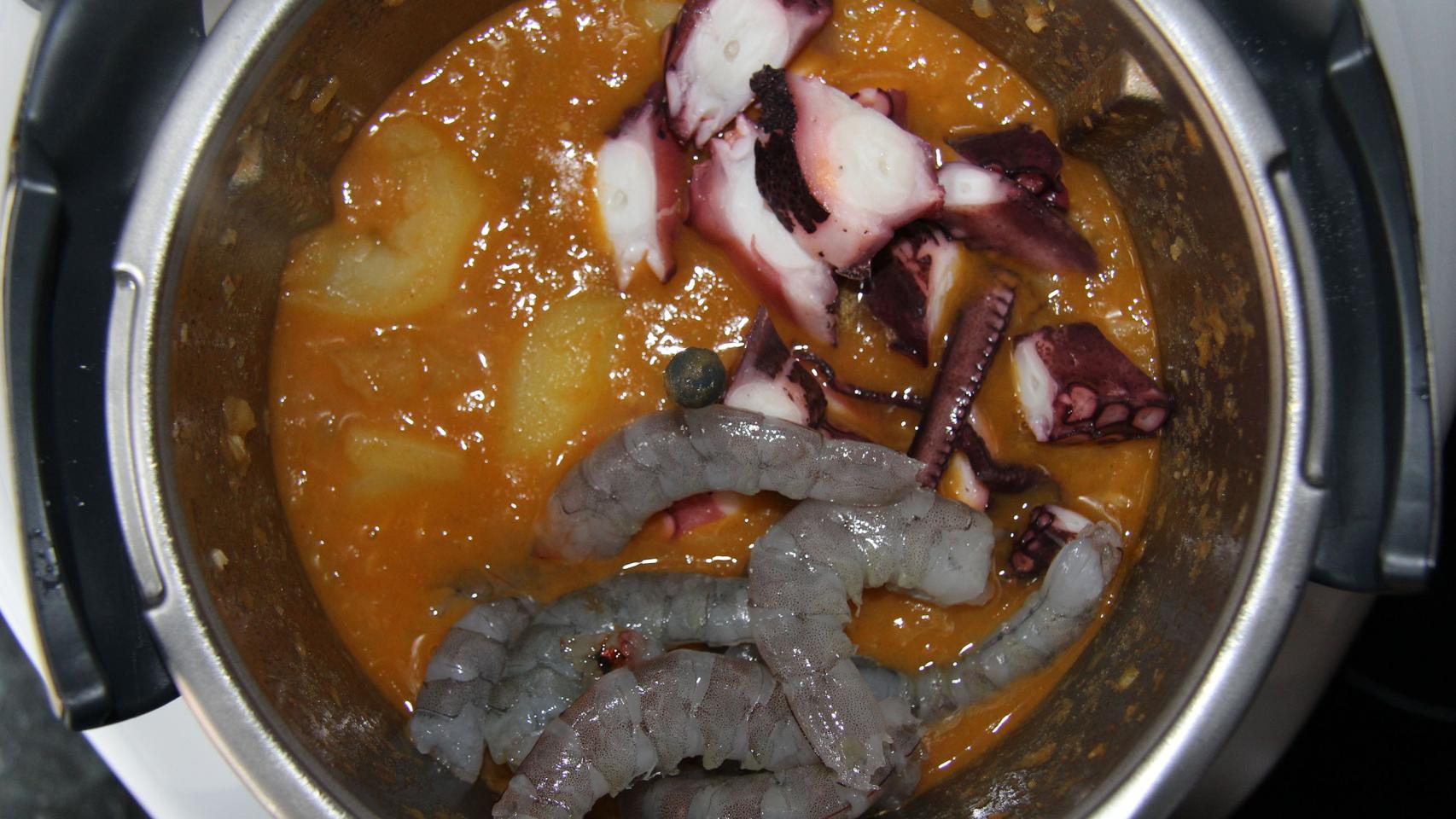 GUISO DE PATATAS CON PULPO Y LANGOSTINOS CON TMX 13