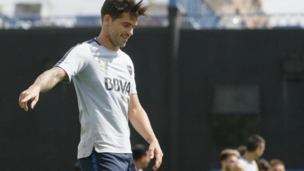 Gago entrena con Boca. Foto bocajuniors.com.ar