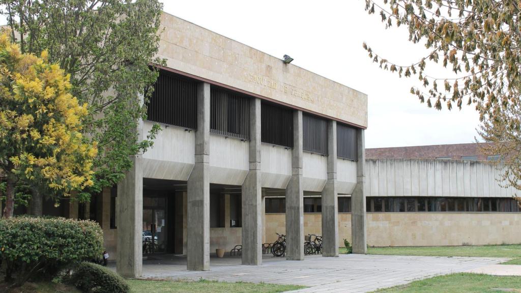 Facultad Derecho ULE