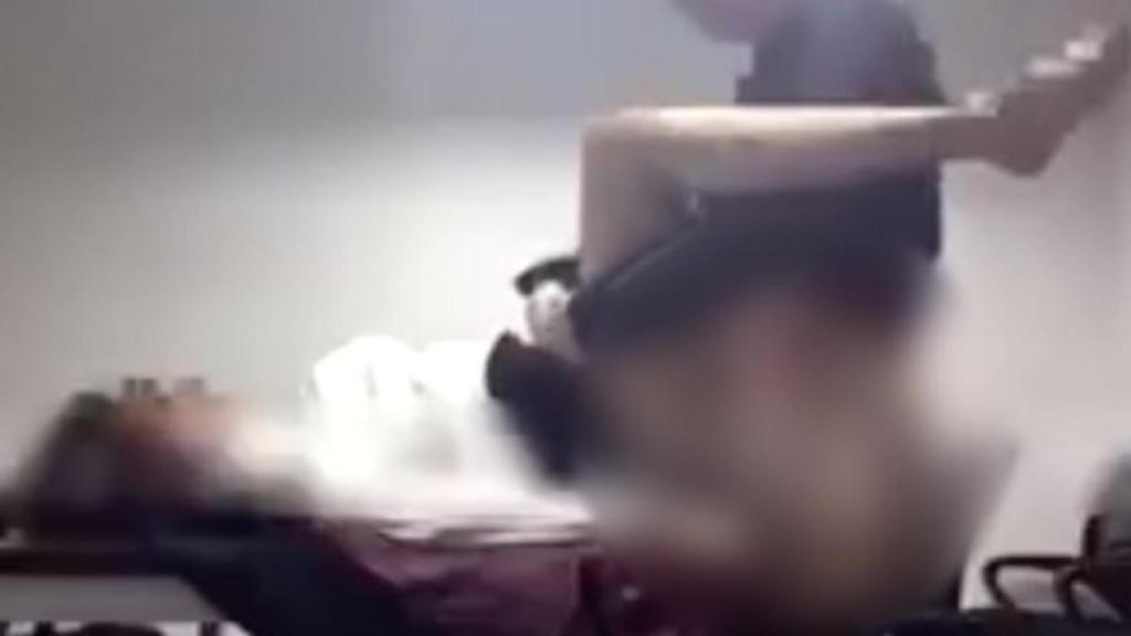 Tienen sexo y se olvidan de colgar la videollamada.