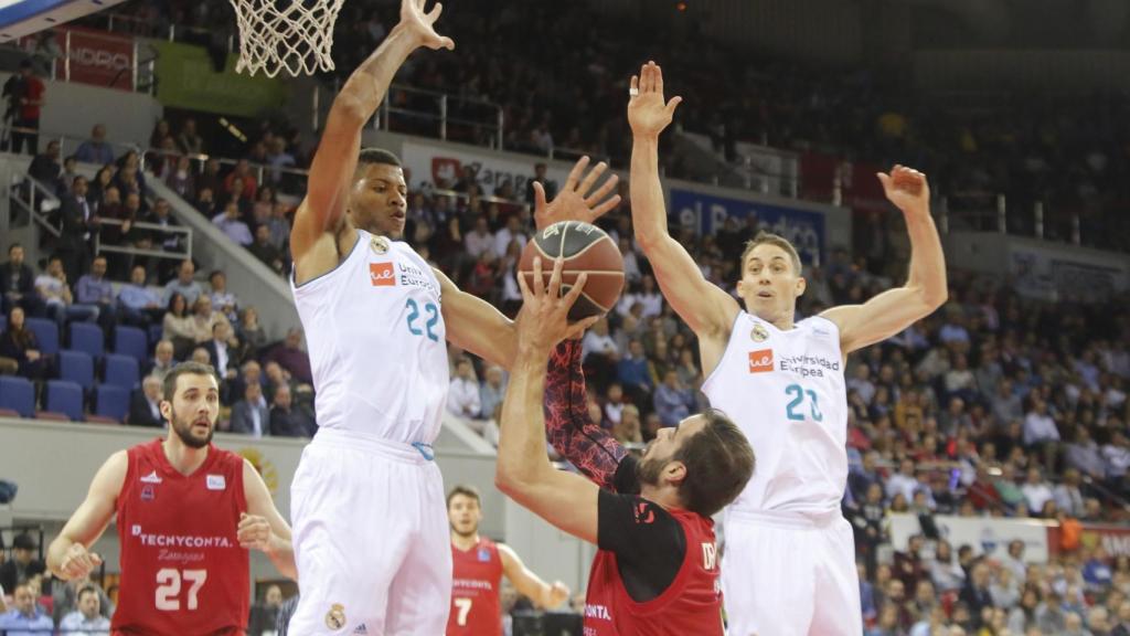 Tavares y Carroll también tuvieron una buena tarde en Zaragoza.