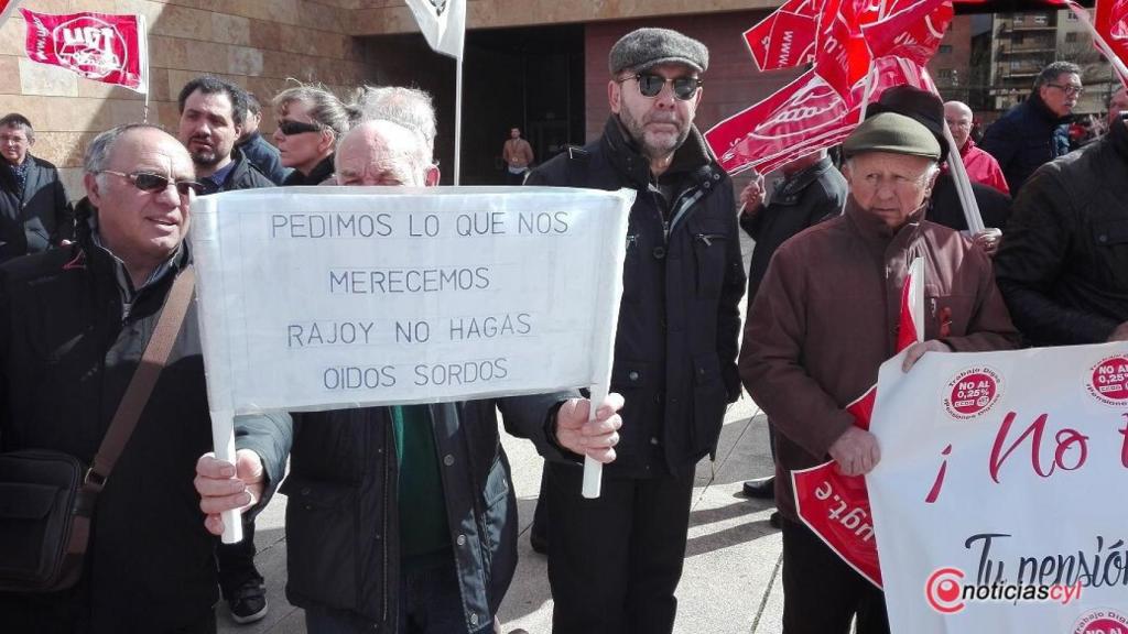 concentracion jubilados salamanca 2