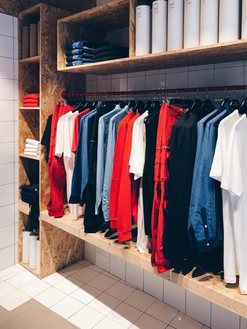 Parte de la colección expuesta.