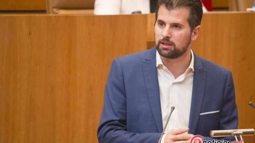 Luis Tudanca, portavoz del PSOE en las Cortes.