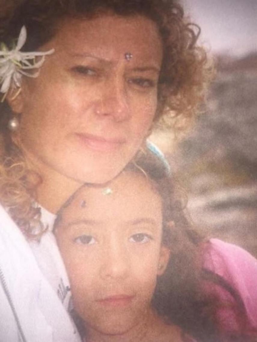 Diana, madre e hija, en una foto antigua de la familia.