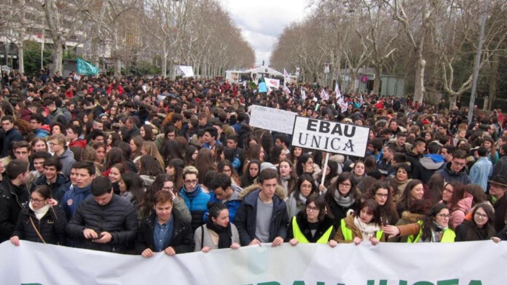 manifestacion ebau unica valladolid 1