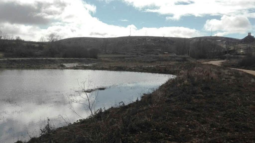 Burgos-laguna-urbel-castillo-iberdrola