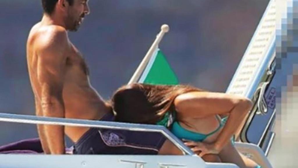 Buffon y su esposa Ilaria.