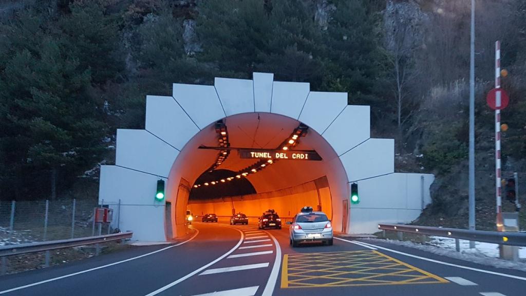 Entrada del túnel del Cadí
