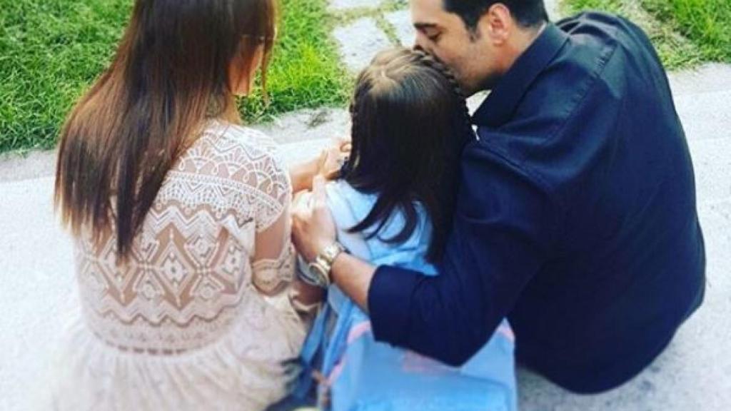 David y Paula en una estampa con su hija que ya no veremos.