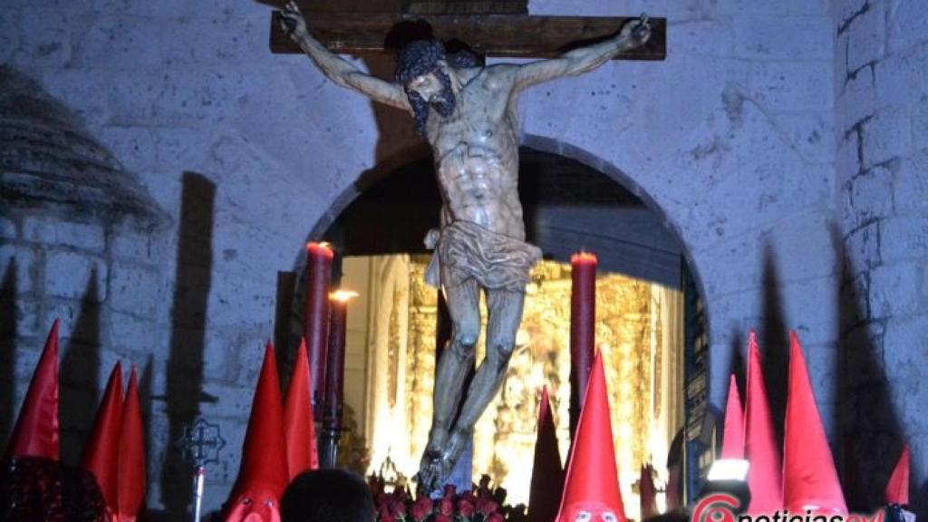 procesion cristo mercedes jueves santo semana valladolid 10