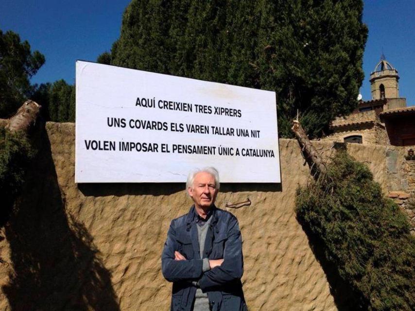 Boadella, en su vivienda de Jafre, donde recibe ataques.