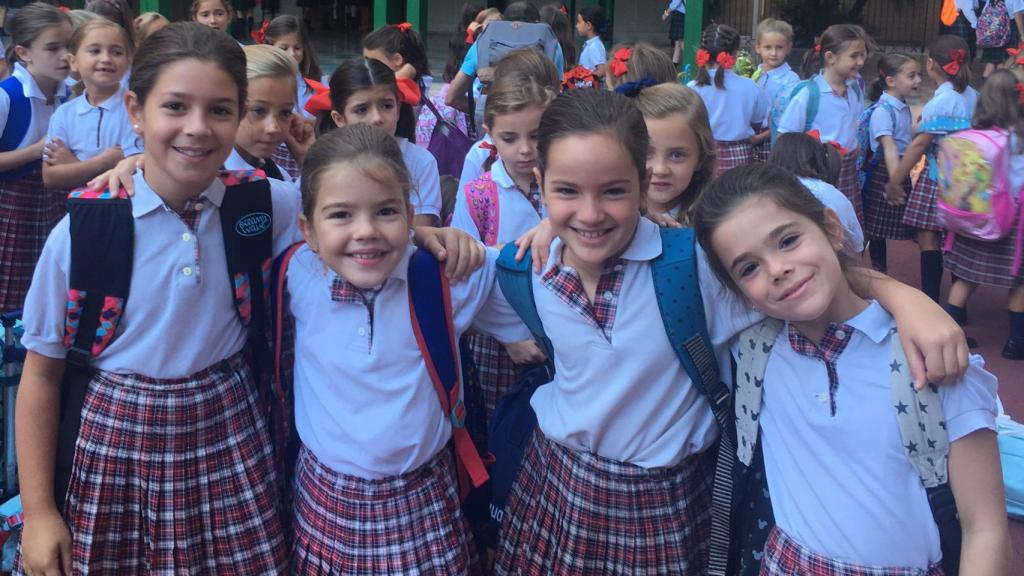 Alumnas del colegio Guadalaviar (Valencia)