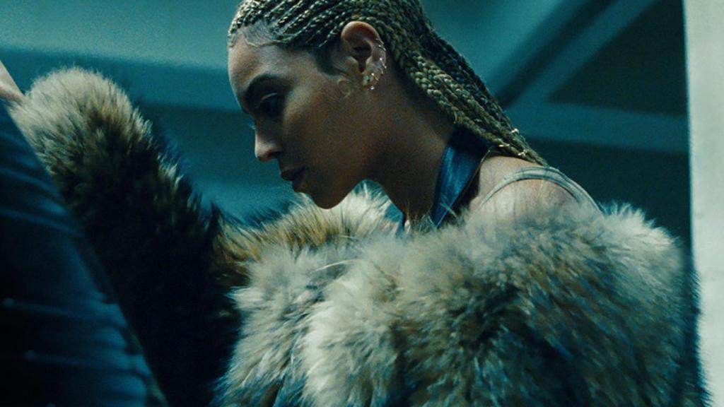 Beyoncé en la portada de su álbum 'Lemonade'
