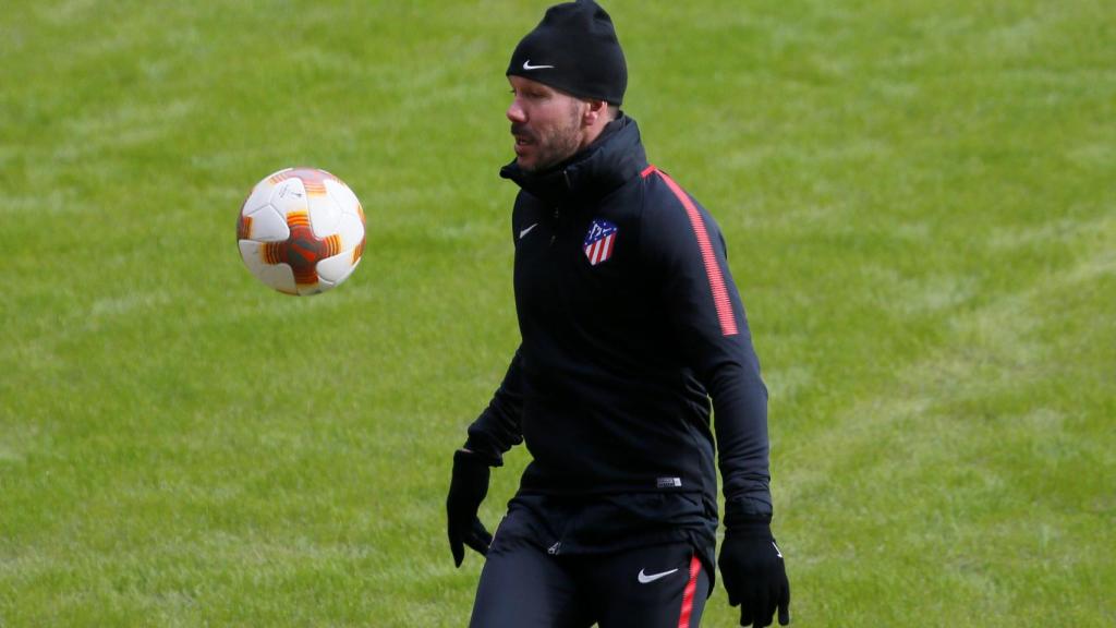 Simeone, durante un entrenamiento con el Atlético.