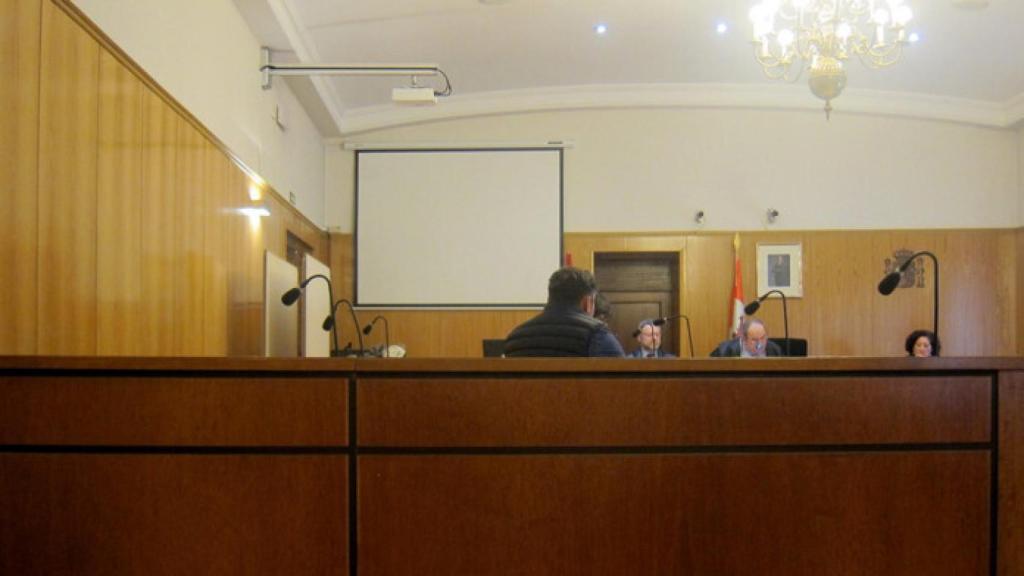 Valladolid-huella-oreja-condena-audiencia