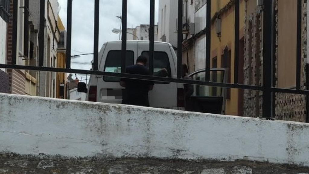 Los padres de Victoria Ramaidan se dedican a la venta de flor cortada. Residen en Chiclana de la Frontera (Cádiz).