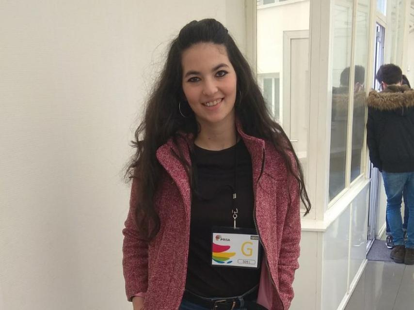 Elisa (nombre ficticio) estudia un máster en Descubrimiento de Fármacos en la UCM.