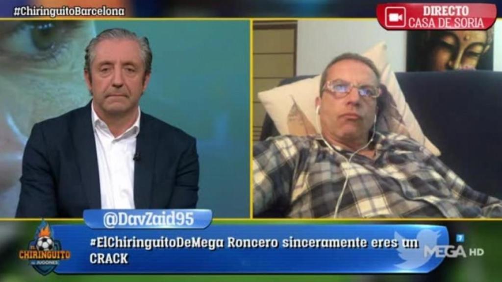 Cristóbal Soria, en directo desde su casa. Foto: Twitter (@elchiringuitotv)