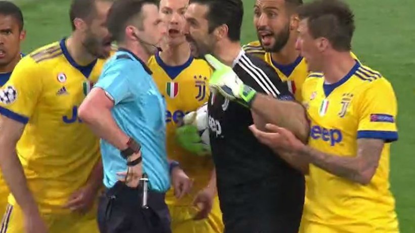 Jugones: La brutal bronca en el túnel de vestuarios