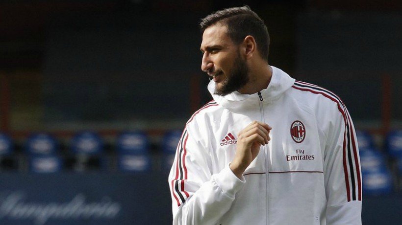 El Milan intenta frenar la salida de Donnarumma