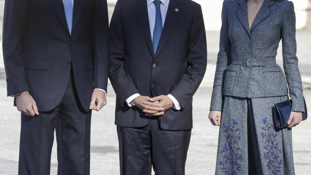 El presidente junto a los reyes.