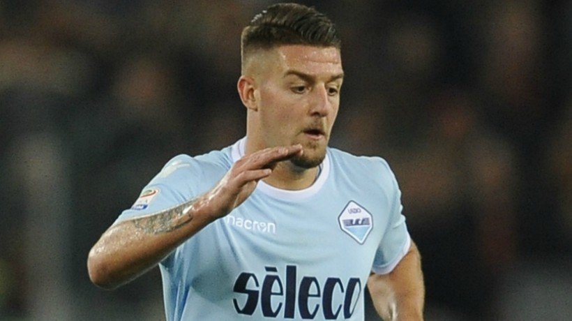 El United acelera por Milinkovic-Savic