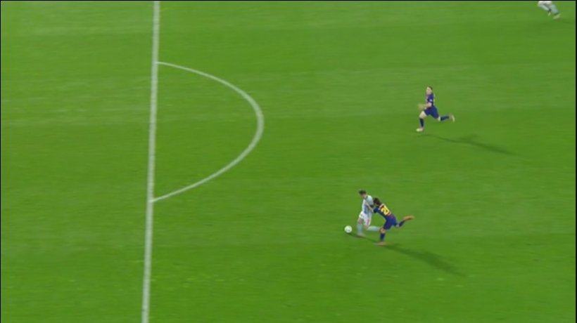 Expulsan a un jugador del Barça en Liga casi dos años después