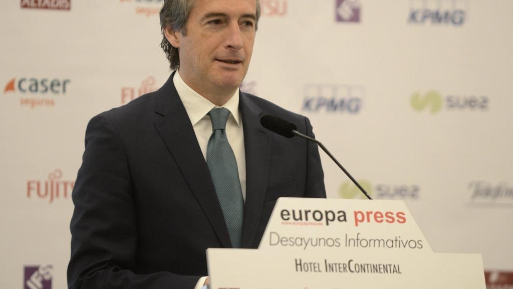 El ministro de Fomento, Íñigo de la Serna.