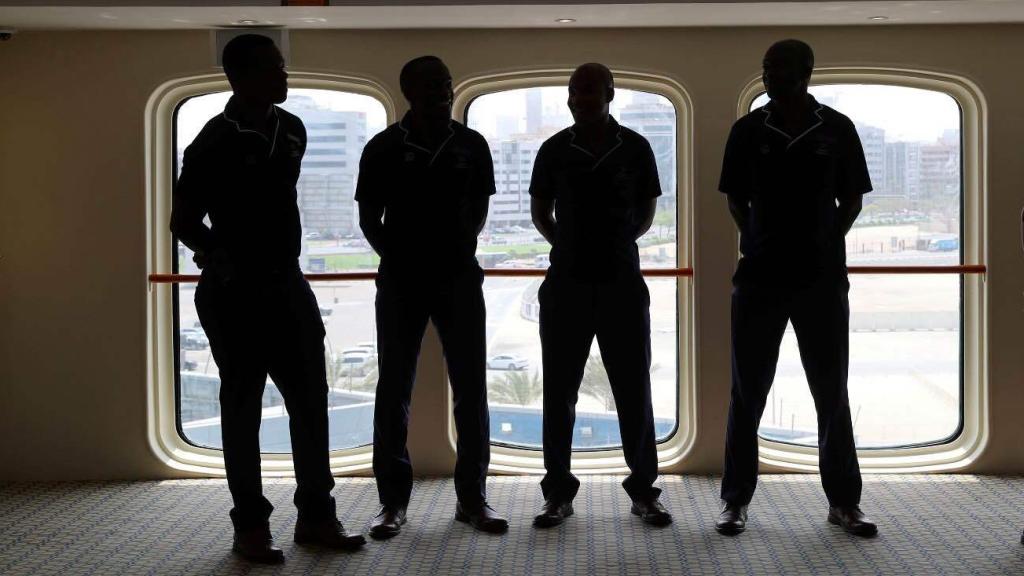 La red cobraba 2.000 euros a cada compatriota por sacarse el carnet