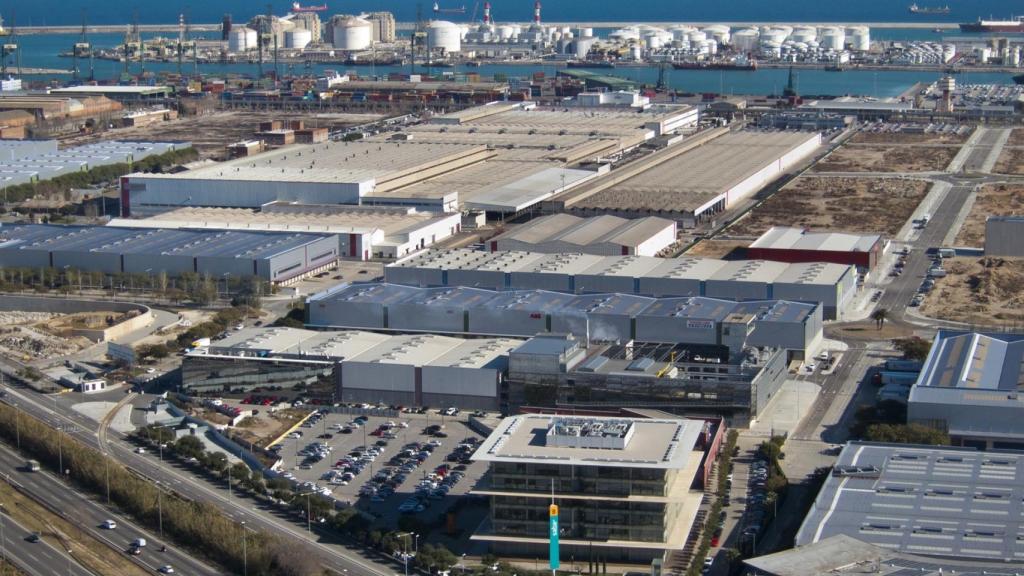 Parque logístico en la Zona Franca de Barcelona.