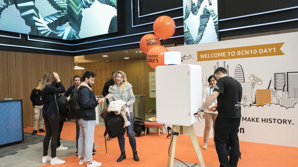 Instalaciones del nuevo edificio deAmazon Seller Support Hub en Barcelona