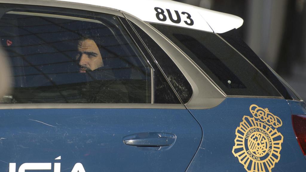 Antonio Manuel Guerrero, saliendo de los juzgados de Pamplona durante el juicio a La Manada.