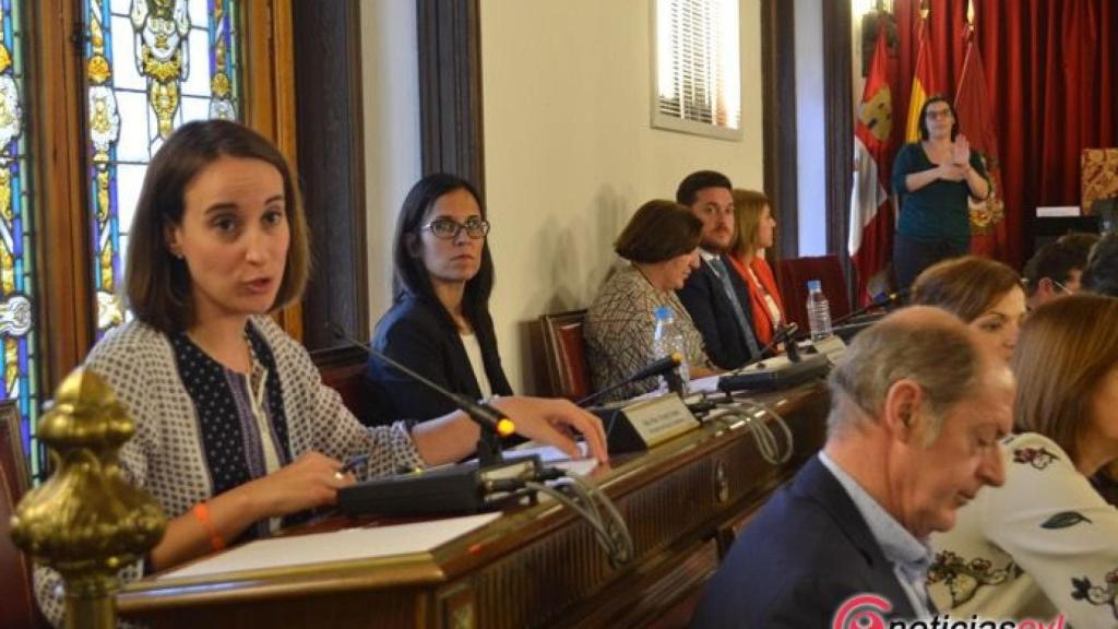 pilar vicente sordos diputcion valladolid pleno 1