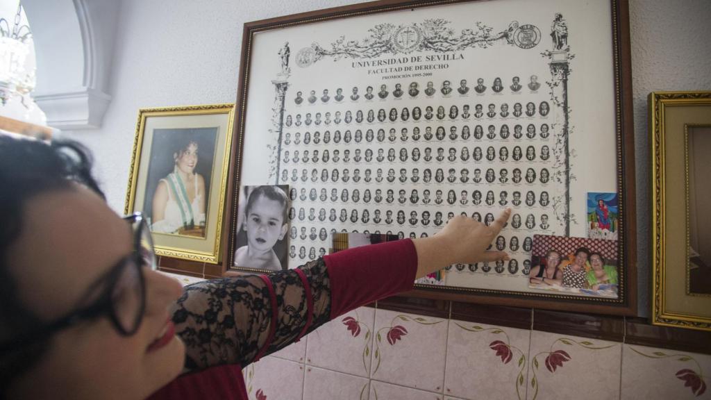 La orla de Antonia Alba de la Universidad de Sevilla.