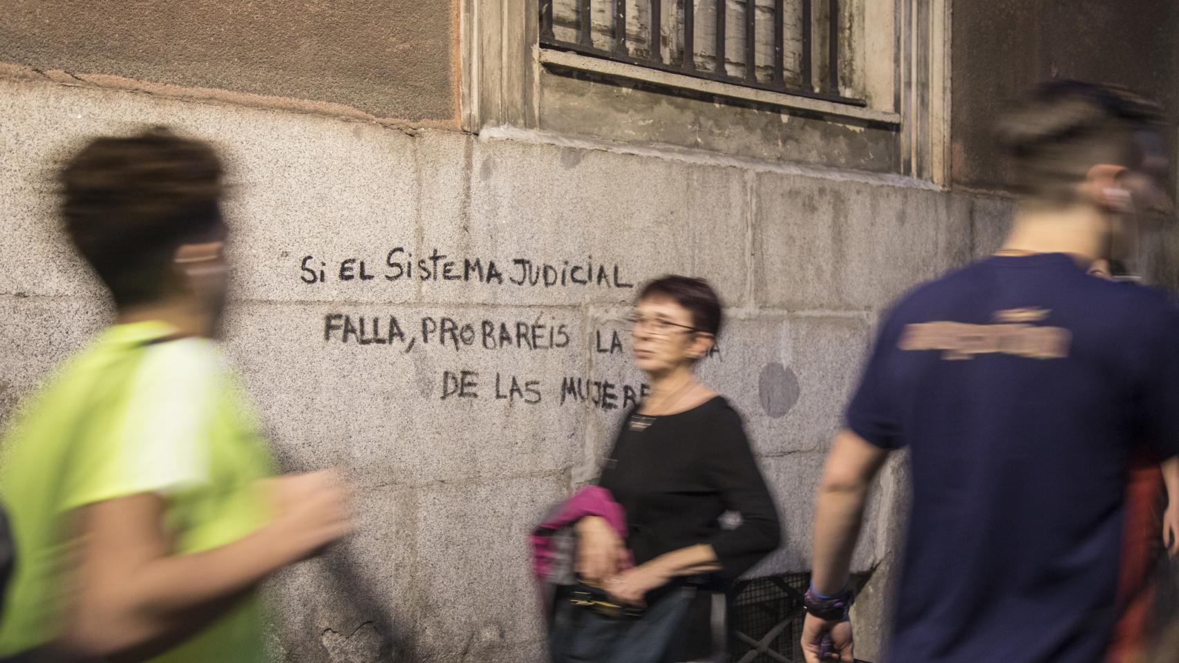 Si el sistema judicial falla, probareis el de las mujeres / Jorge Barreno.