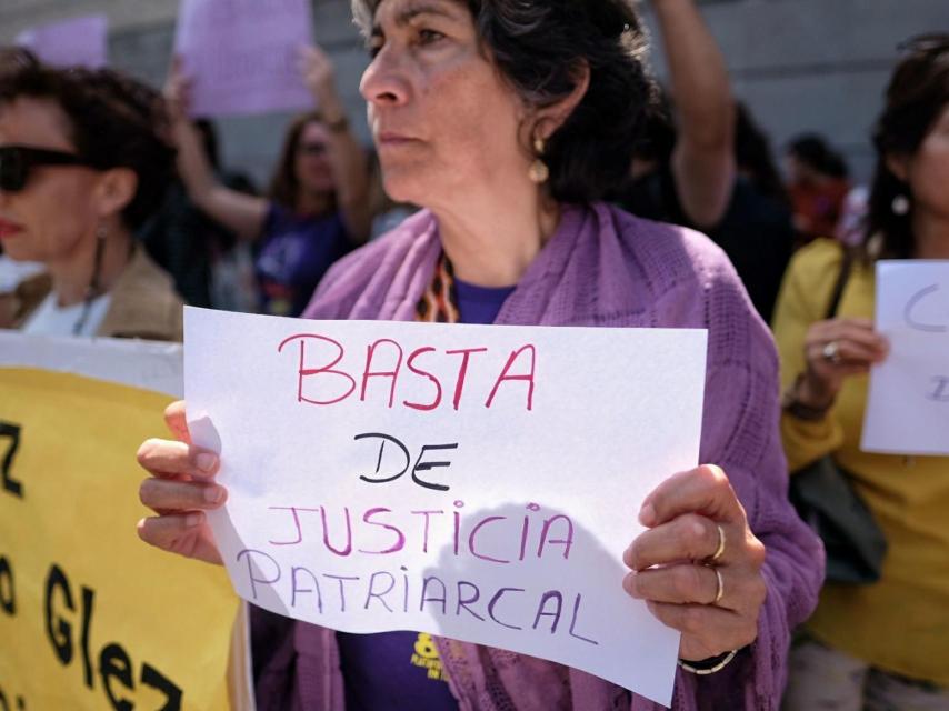 Una de las pancartas durante las protestas contra la sentencia.