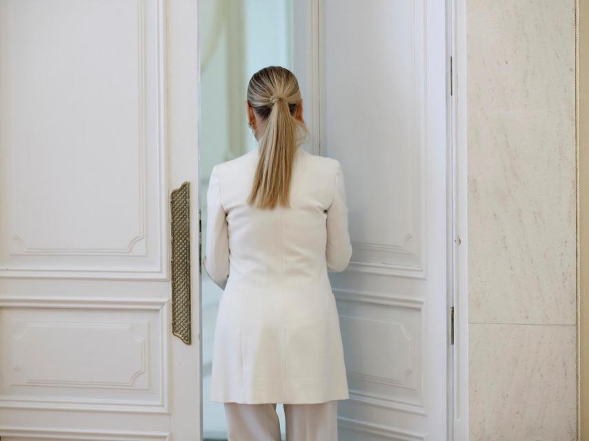 La ya ex presidenta de la Comunidad de Madrid, Cristina Cifuentes, tras anunciar su dimisión.