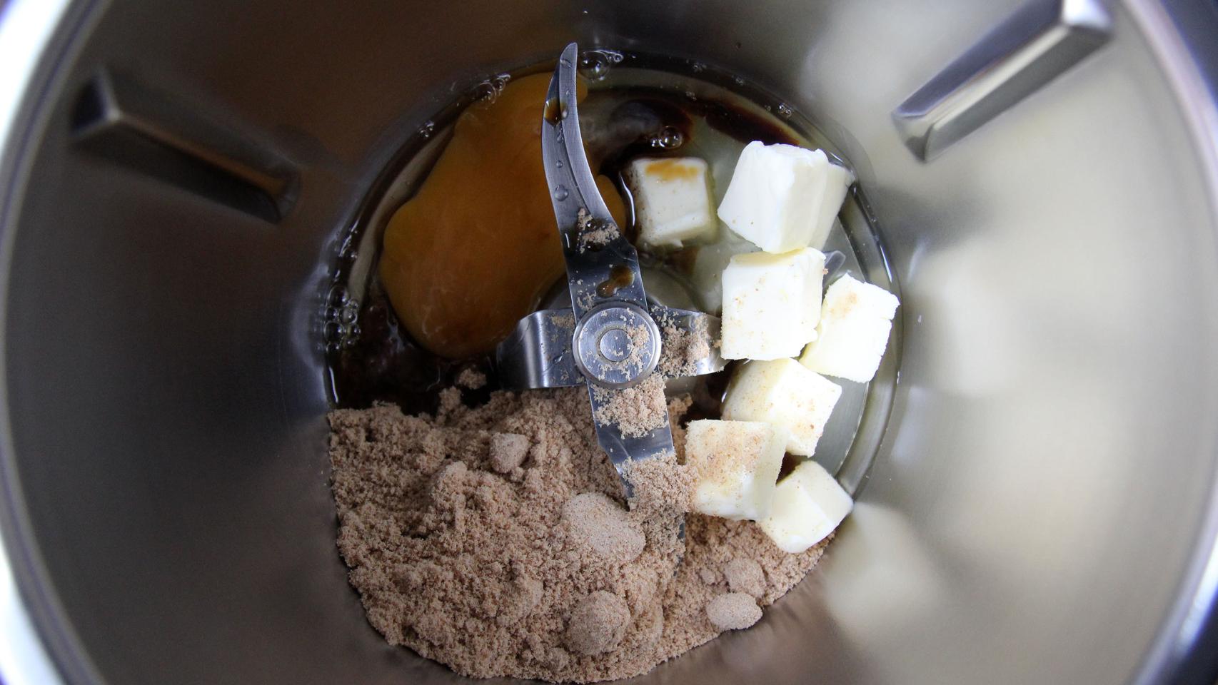 TARTA DE BROWNIE CON CHEESECAKE Y SALSA DE ARÁNDANOS CON TMX 01