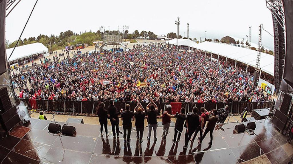FOTO: La asistencia fue multitudinaria al festival.