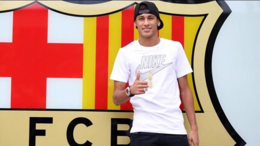 Neymar, en su presentación con el Barcelona. Foto: fcbarcelona.es